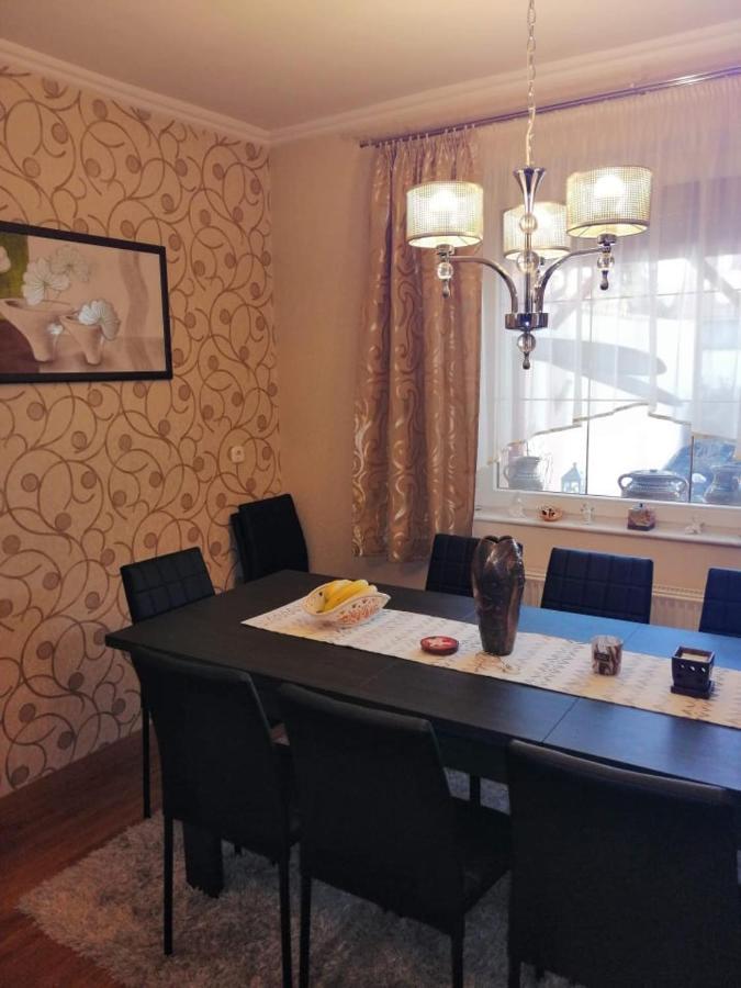 Elza Apartman Makó Eksteriør billede