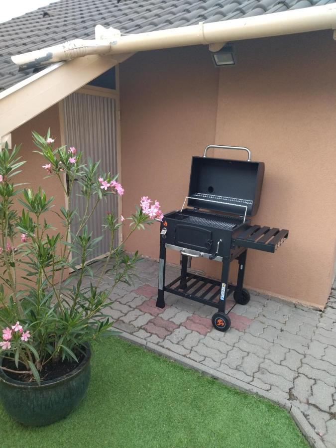 Elza Apartman Makó Eksteriør billede