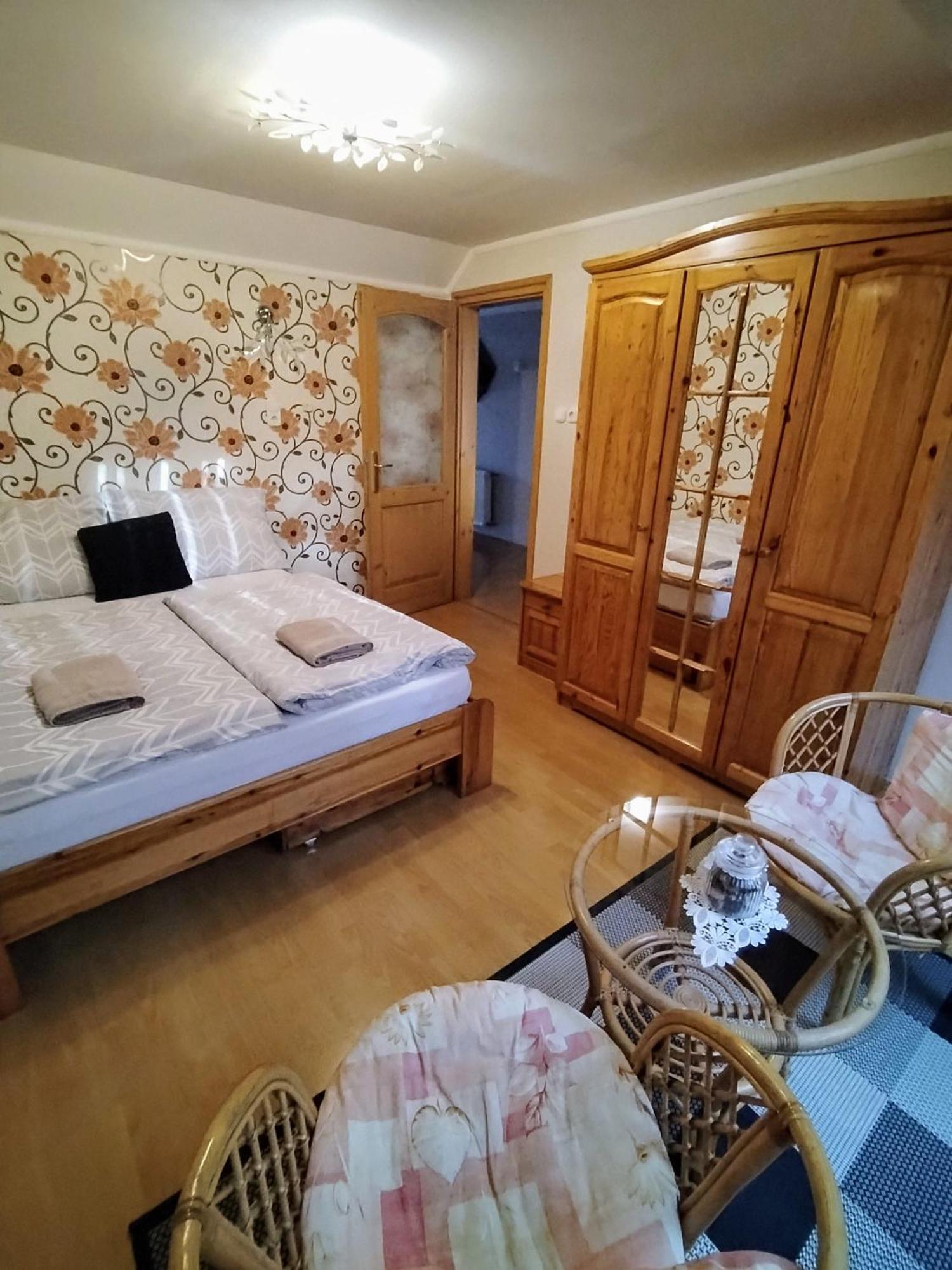 Elza Apartman Makó Eksteriør billede